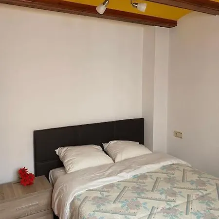 La Pena بيت للعطل ميرامبيل