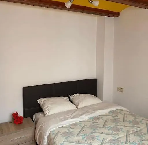 La Pena Semesterbostad Mirambel (Aragon)